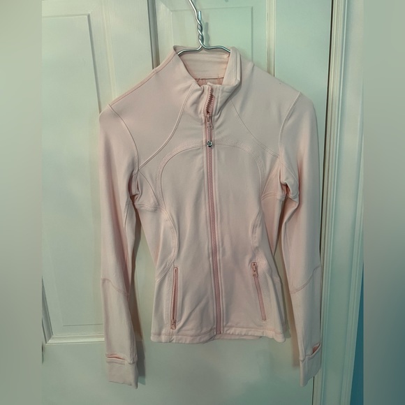 lululemon athletica Jackets & Blazers - Lulu lemon jacket. Size 2